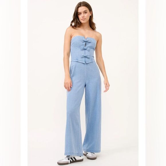 968. Strapless Bow Detail Wide Leg Jumpsuit in Light Denim - Picture 1 of 2